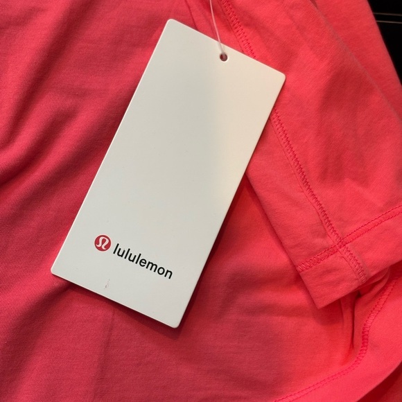 Lululemon “To The Point” Tank Top Women’s Size 6 Glossy Coral Activewear NWT - Picture 8 of 10